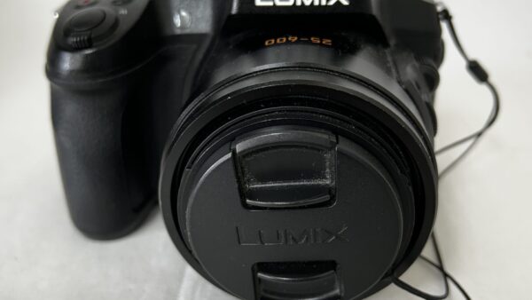 Panasonic LUMIX DMC-FZ300