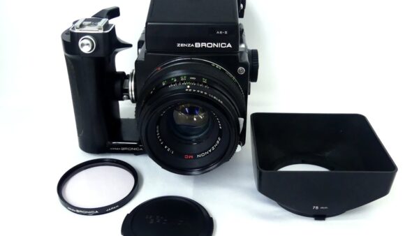 ZENZA BRONICA ゼンザブロニカ ETRS AE-Ⅱ フィルムカメラ