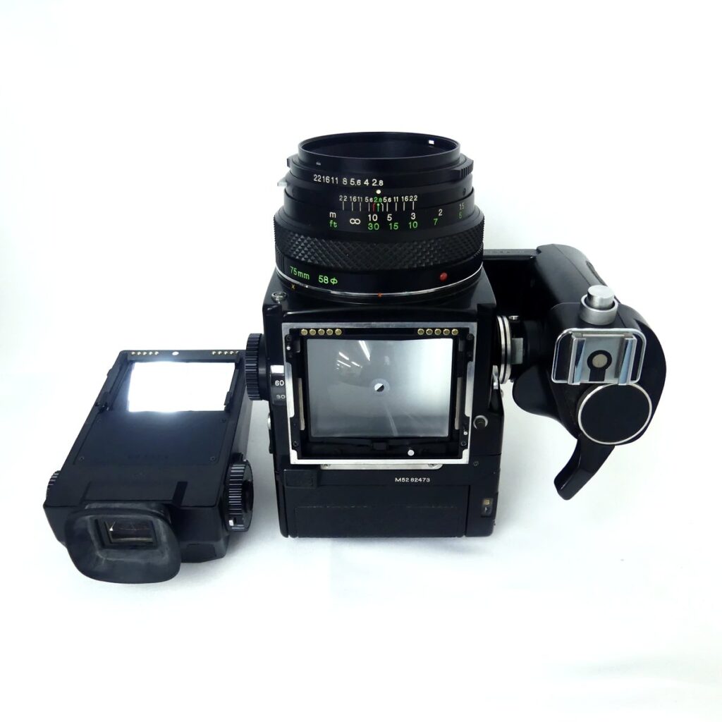 ZENZA BRONICA ETRS 上面レリーズ外し