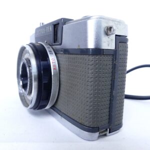 OLYMPUS-PEN EES-2の前面と側面、30mm F2.8レンズ周辺の外観