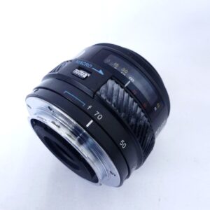 MINOLTA AF ZOOM 35-70mm F4の側面とマクロ切り替え部
