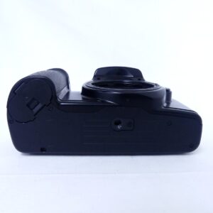 Canon EOS 1000S フィルムカメラボディの底面外観