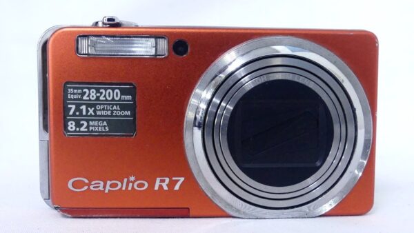 RICOH Caplio R7 レッド系 デジタルカメラ 本体のみ現状品を買取しました