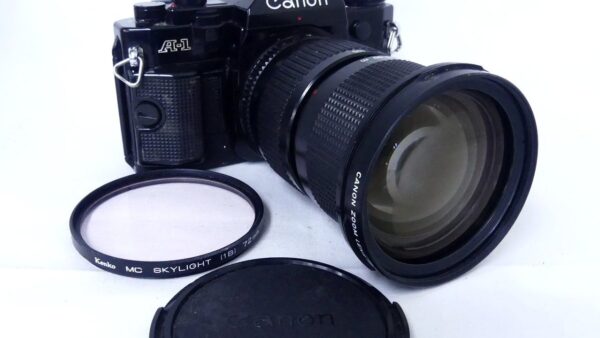Canon A-1 + FD 35-105mm F3.5 フィルム一眼レフを買取しました